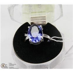 #18-TANZANITE GEMSTONE RING