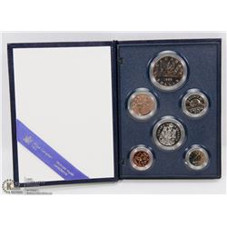 1986 RCM SPECIMEN SET