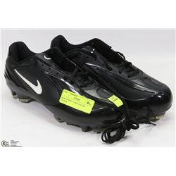 PAIR OF SIZE 11 NIKE SOCCER CLEATS