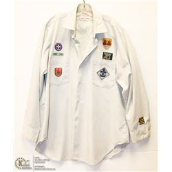VINTAGE SCOUTS CANADA UNIFORM SHIRT WITH BADGES