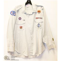 VINTAGE SCOUTS CANADA UNIFORM SHIRT WITH BADGES