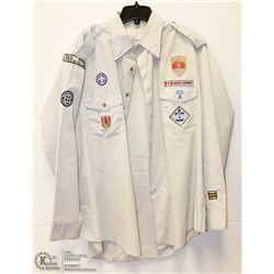 VINTAGE SCOUTS CANADA UNIFORM SHIRT WITH BADGES