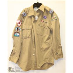 VINTAGE SCOUTS CANADA UNIFORM SHIRT WITH BADGES