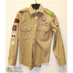 VINTAGE SCOUTS CANADA UNIFORM SHIRT WITH BADGES