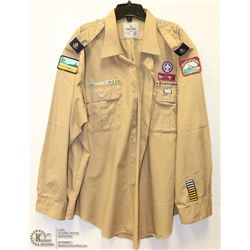 VINTAGE SCOUTS CANADA UNIFORM SHIRT WITH BADGES