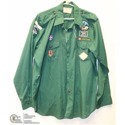 VINTAGE SCOUTS CANADA UNIFORM SHIRT WITH BADGES