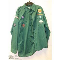 VINTAGE SCOUTS CANADA UNIFORM SHIRT WITH BADGES