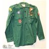 Image 1 : VINTAGE SCOUTS CANADA UNIFORM SHIRT WITH BADGES