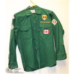 VINTAGE SCOUTS CANADA UNIFORM SHIRT WITH BADGES