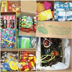 FEATURED ITEMS: STORE CLOSURE MERCHANDISE!