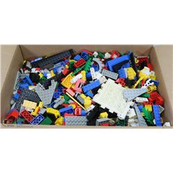 BOX FULL OF VINTAGE LEGO