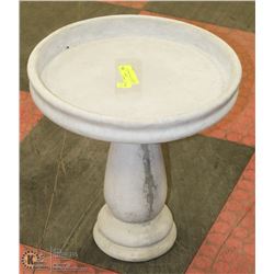 CONCRETE 2 PIECE BIRDBATH 15"X15"