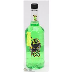 SOUR PUSS  APPLE LIQUEUR 15%-1.14L