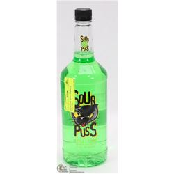 SOUR PUSS  APPLE LIQUEUR 15%-1.14L