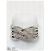 Image 1 : 19) STERLING SILVER DIAMOND RING