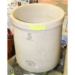 5 GAL MEDALTA CROCK. ON CHOICE