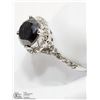 Image 2 : 49) 14K WHITE GOLD BLACK AND WHITE DIAMOND RING