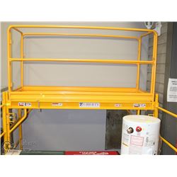 6' SCAFFOLD WITH 4 ROLLING WHEELS AND CAGE