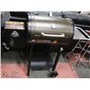 Image 2 : NEW PITBOSS 440D SMOKER GRILL BARBECUE, HARD WOOD