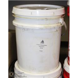 5 GALLON PAIL OF CITGO SYNTHETIC OW30 MOTOR OIL
