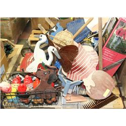 PALLET OF YARD CARE AND ORNAMENTS