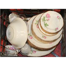 WOOD AND SONS ENGLISH DISH SET