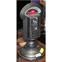 THOMAS EDISON COLLECTOR RADIO 20" TALL