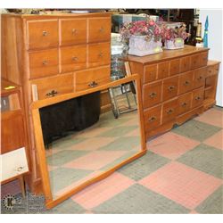 5PC MAPLE BEDROOM SET WITH MIRROR