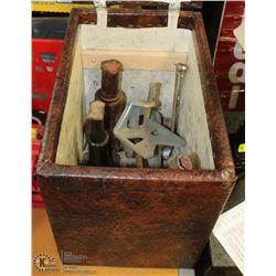 COVERED BOX WITH SCREW JACK AND MISCELLANEOUS