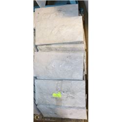 LOT OF 20 CONCRETE STEPPING STONE/RETAINING BLOCKS