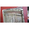 Image 2 : ANTIQUE CARVED DOOR