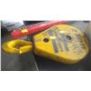 Image 1 : YELLOW TWO TON CRANE HOOK WITH PULLEY