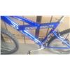 Image 2 : BLUE INFINITY BIKE