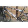 Image 2 : BLACK OPUS BIKE