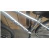 Image 2 : GREY NORCO BIKE