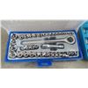 Image 2 : SOCKET SET AND SCREW DRIVER SET