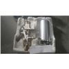 Image 2 : PAINT GUN AND CASTORS