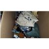 Image 2 : BOX OF STARWARS TOYS