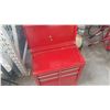 Image 2 : STANDING RED TOOL CHEST