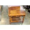 Image 2 : OAK ENDTABLE