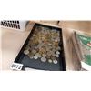 Image 1 : TRAY OF VARIOUS COINS