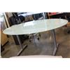 Image 2 : IKEA GALANT GLASSTOP DINING TABLE