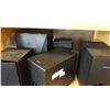 Image 2 : LOT OF CUSTOMER RETURN SPEAKERS AND SUB