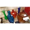 Image 1 : GLASS JARS AND VASE