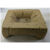 Image 1 : Sandstone Legged Container