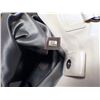 Image 7 : Chanel Cream Leather Handbag Tote