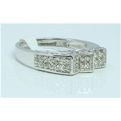 14K WHITE GOLD RING 4.68GRAM  DIAMOND RD 0.52CT