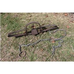 4 1/2 Wolf Antique Trap W/Drag Chain