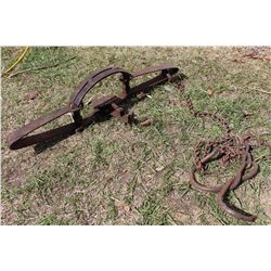 4 1/2 New House Antique Trap, Weld Tabs, Drag Chain And Hook