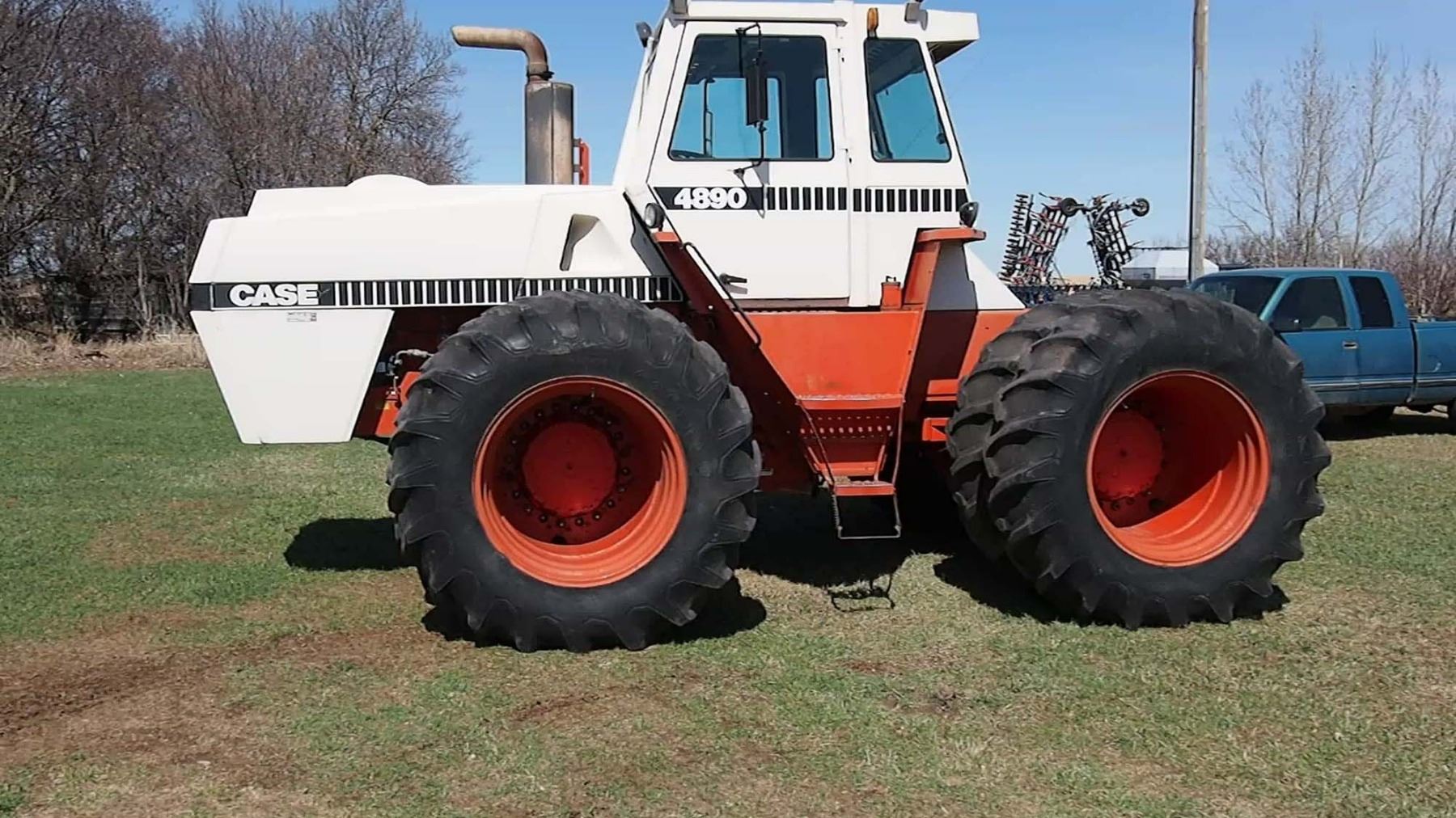 Case 4840 1982 Case 4890 Tractor With Duals, SN:10261036, 7548 Hours - Bodnarus ...